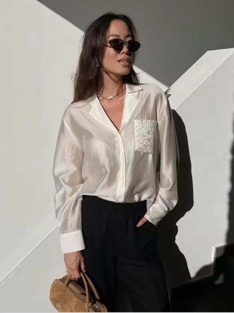 Nouvelles Chemises Printemps 2026 pour Femmes – Tendances Décontractées, Élégantes pour le Bureau, Chic pour la Ville, Confortables pour les Jeunes, Idéales pour les Voyages et les Vacances