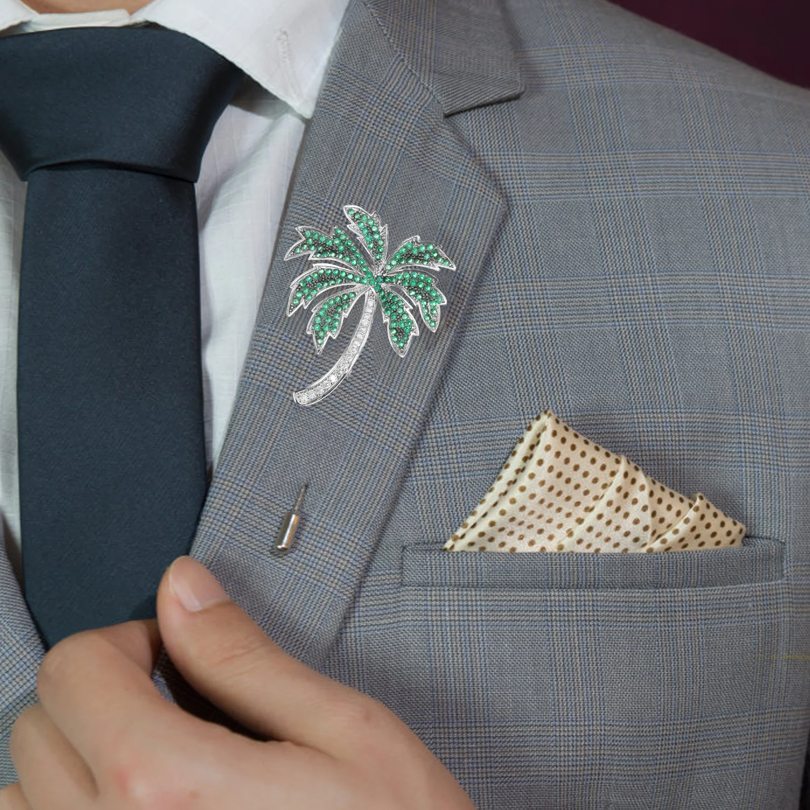 

Hawaiian Coconut Tree Brooch Silver Green Women Girls Fashionable Stylish 3D Zircon Light Refraction Hawaiian Party Beach