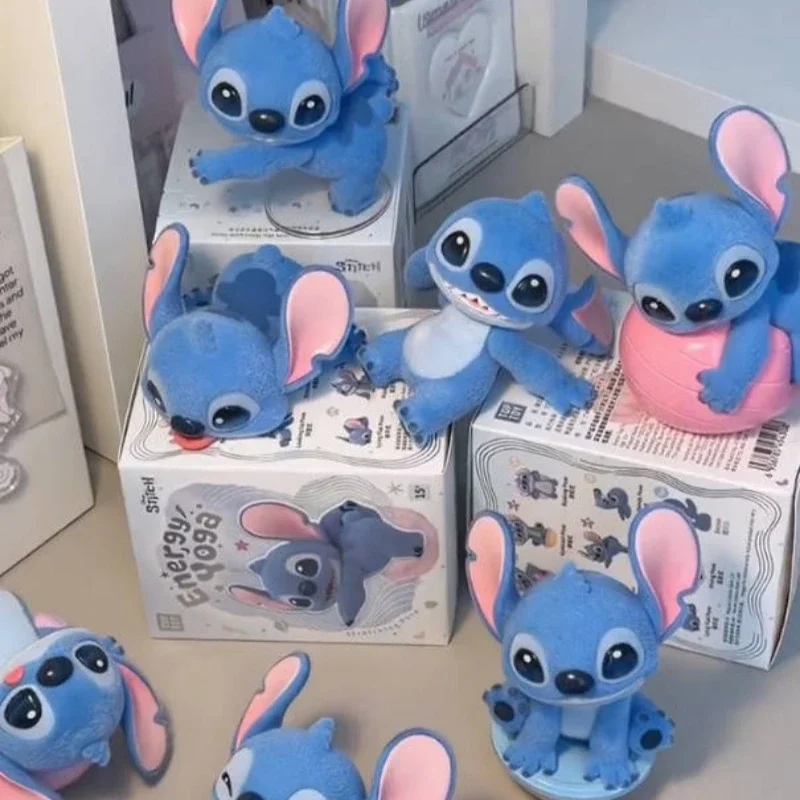 Stitch Energy Yoga Serie Scatola cieca Kawaii Anime Figura Stitch Doll Scatola misteriosa Ornamento da tavolo Simpatico modello di cartone animato Giocattolo Gril Regalo