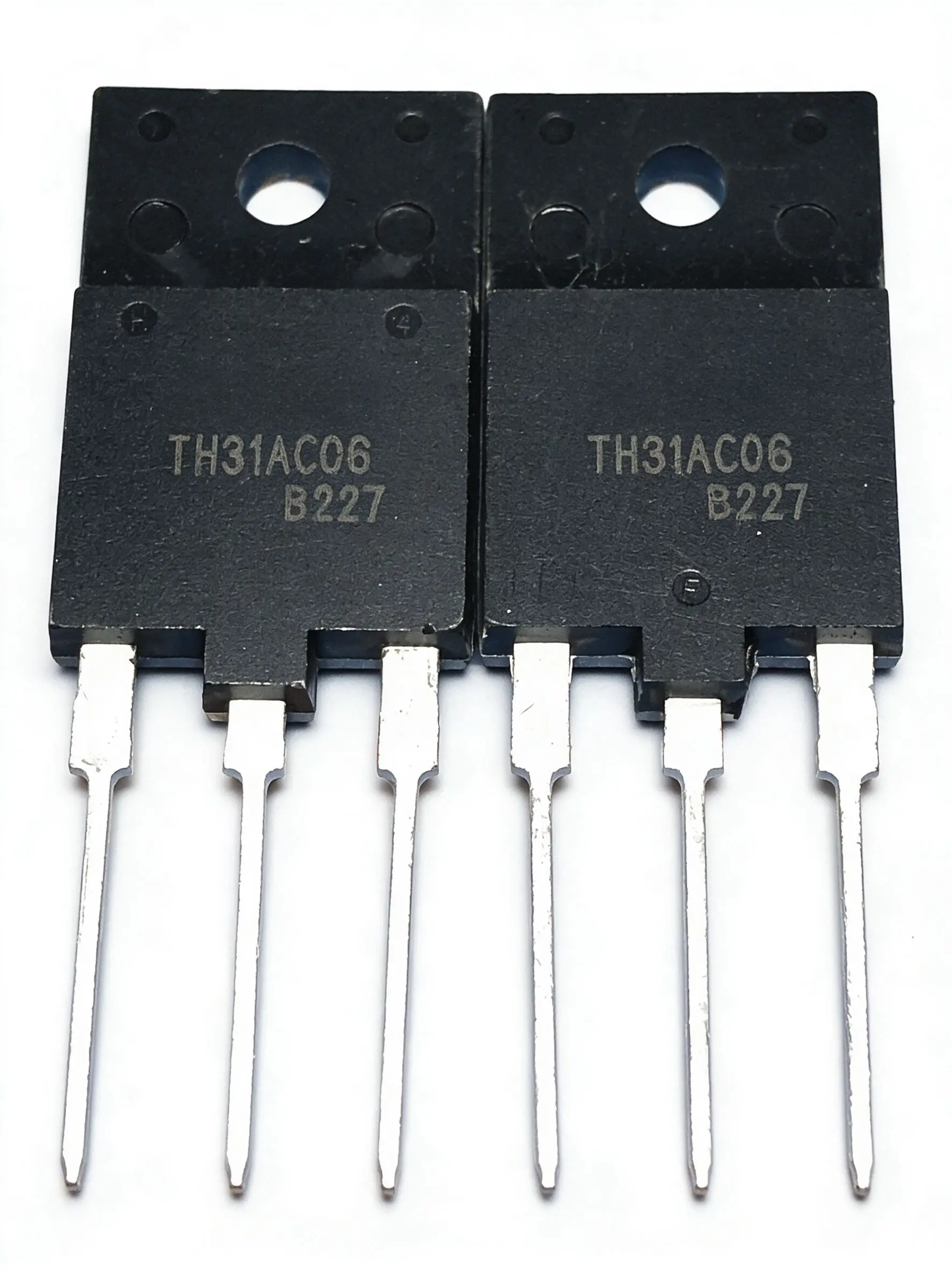 5piece STTH31AC06 TH31AC06 31A 600V TO-3PF