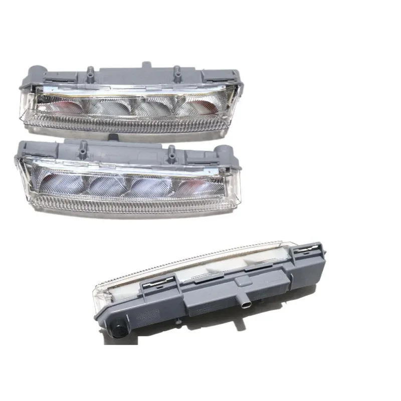 Car Left Right LED Day Running Light Fog Lights for Mercedes Benz A B CLASS W246 2049069100 2049069200 Car Accessories