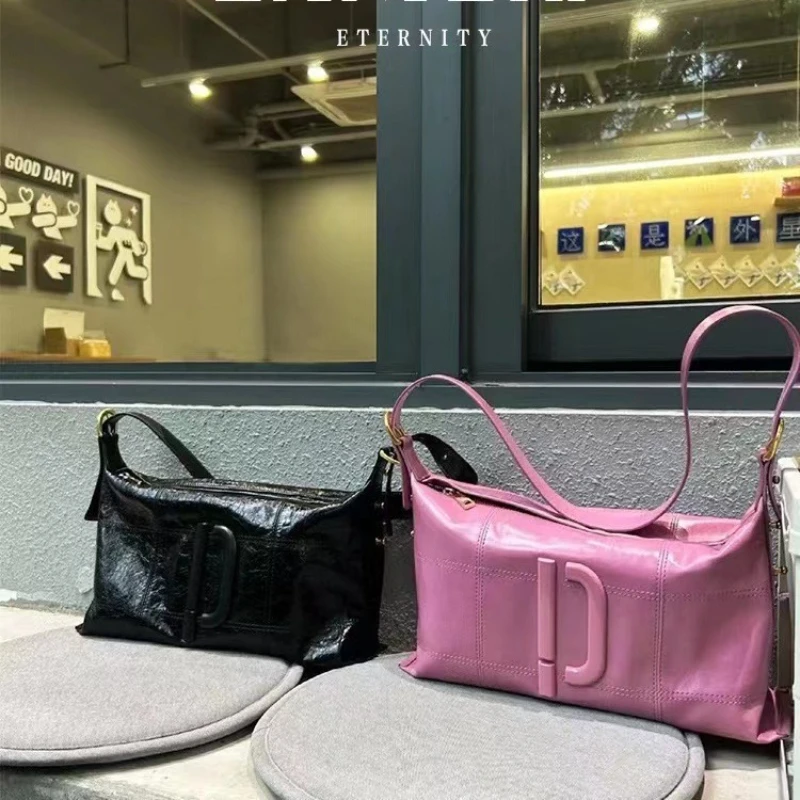 2025 New PECO Pillow Bag Oil-Waxed Leather Cracked Texture Soft Tote Crossbody Bag for Women, Niche Single-Shoulder Handbag