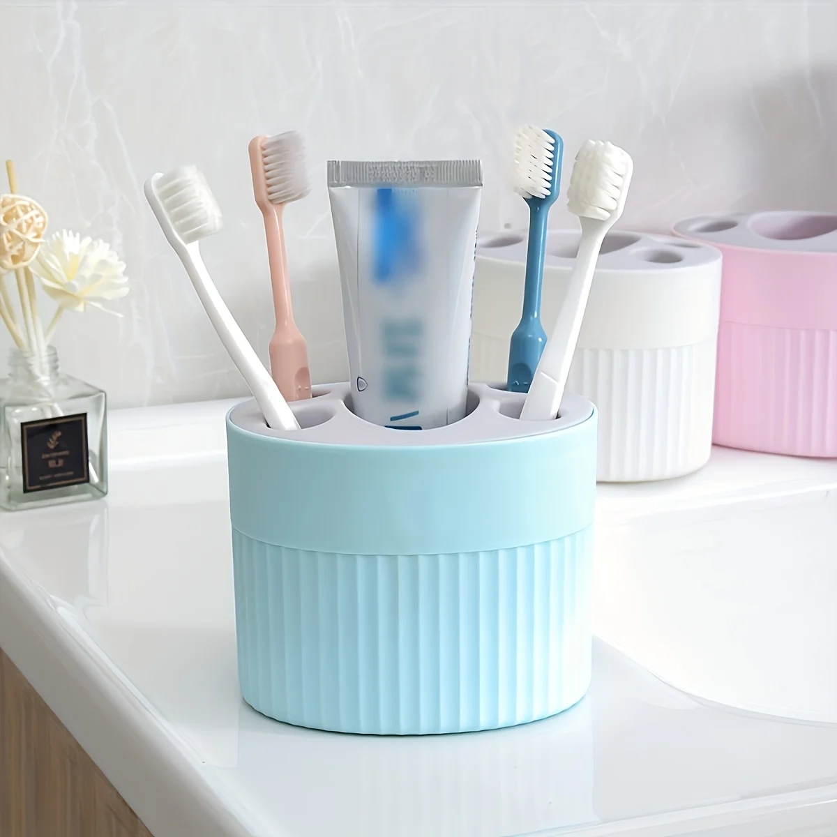 

4 Slot Toothbrush Holder ABS Plastic Bathroom Organizer Freestanding Toothpaste Stand with Drain Holes for Home Gift Festival