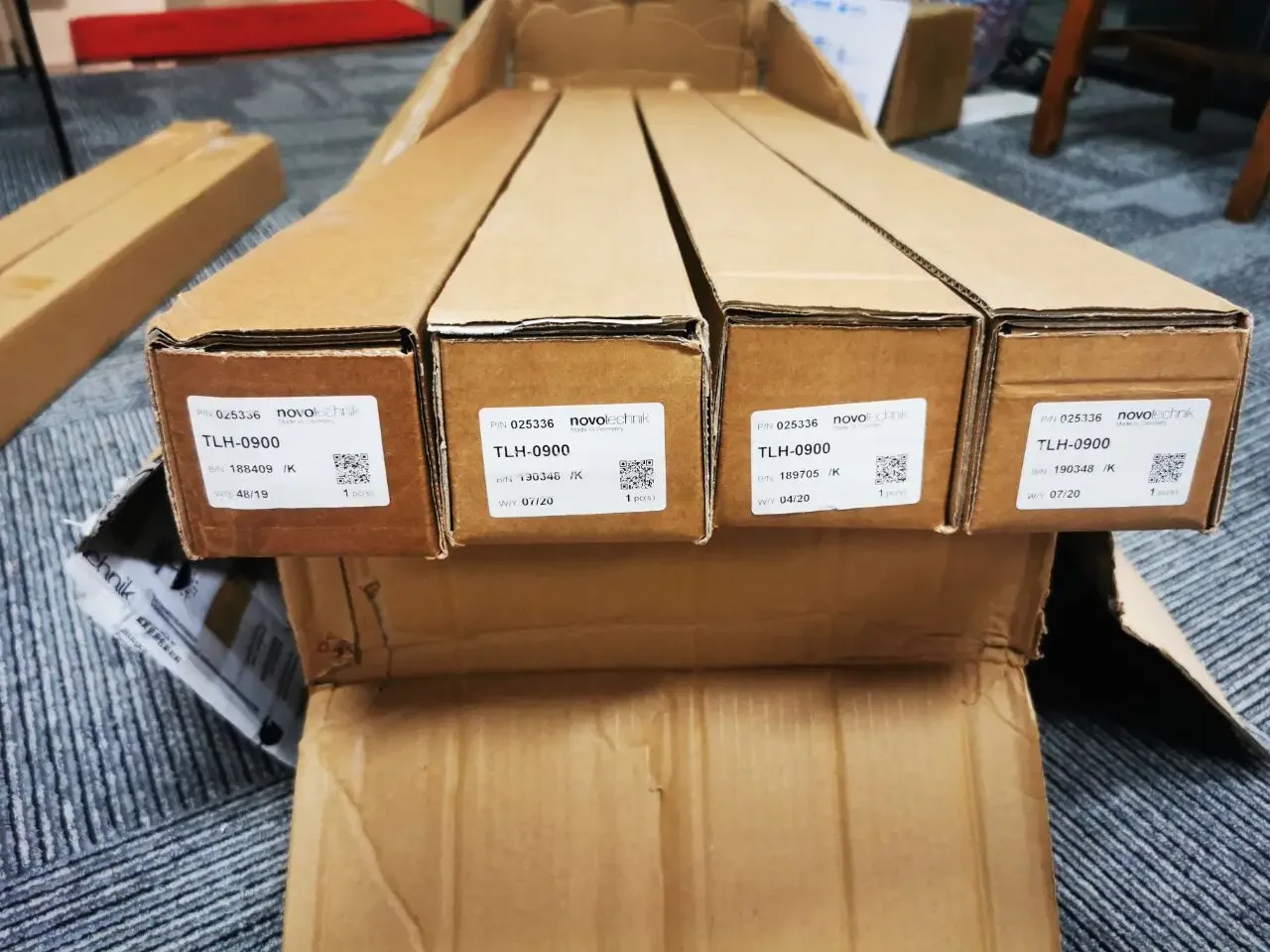 TLH-0900 TLH-1000 TLH-1100  100% new and original