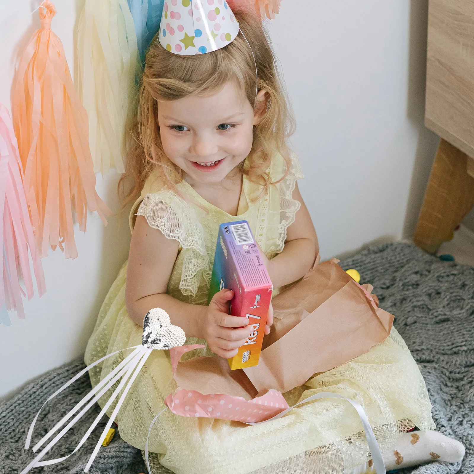 

Набор из 3 палочек-волшебников с сердечками и пайетками для костюмированных вечеринок, реквизит для фотосессий, детских сценических выступлений, палочка ангела, палочка с красным сердцем