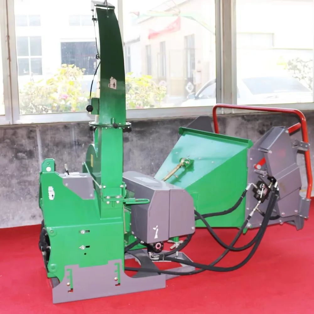 Hot Sale Cheap and Fine  Pto Wood Chipper for Tractor Auto Feed  Tree Branches Forest Shredding Machine