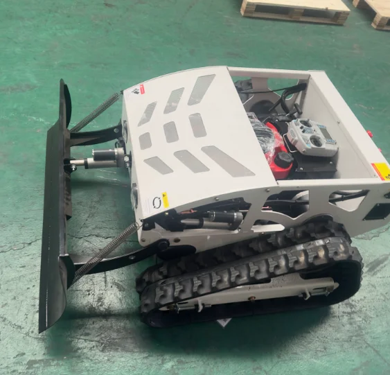 A Multifunctional Lawn Mower with a Snow Shovel Can Be Used As an Automatic Snow Removal Machine for Slopes