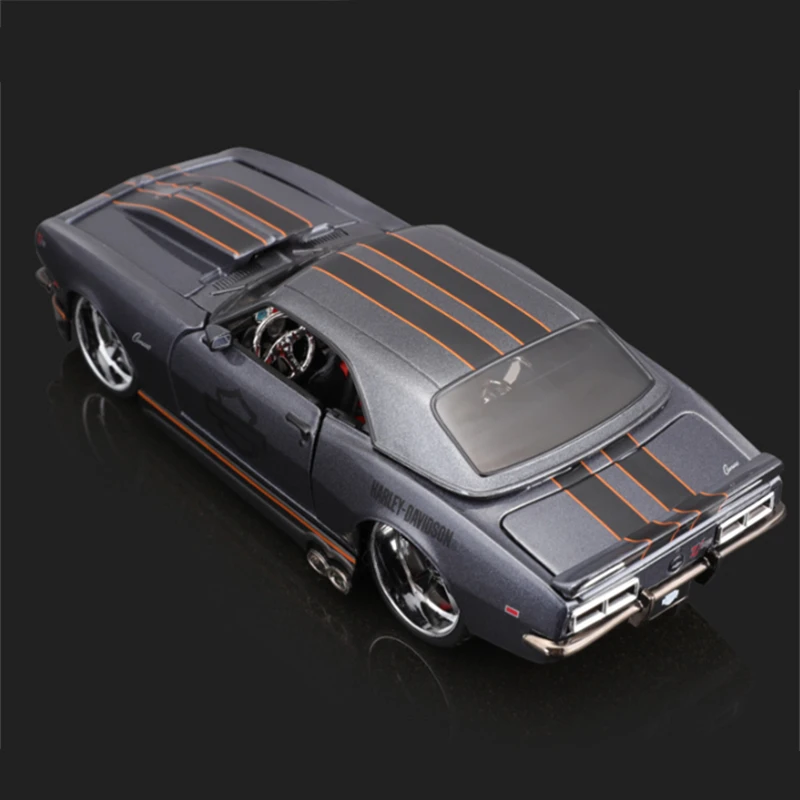 Maisto 1:24 Chevrolet Camaro Z/28 1968 Model Mobil Sport Aloi Diecast Kendaraan Balap Logam Model Mobil Simulasi Hadiah Mainan Anak-anak