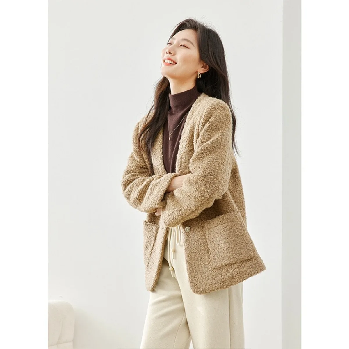 

Vimly Chunky Tweed Jacket for Women 2025 Fall Winter Elegant Style Wool Blend V-Neck Coats Thick Warm Versatile Outerwears M6055