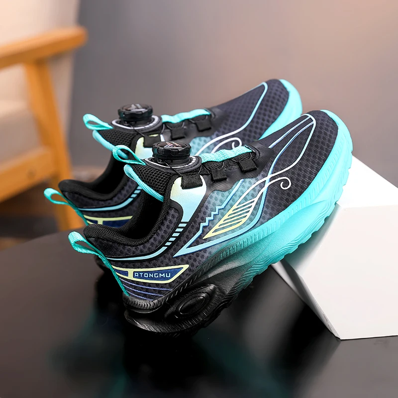 A pair of children's running shoes, rotary buckle design, breathable mesh upper for daily sports TL‑13060