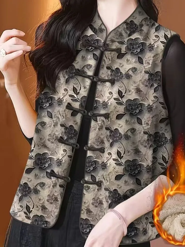 

Chinese Sle Faionable Retro Embroidered Jaet Women's Svel Vest with Button Design Thiened Flannel New Arrival