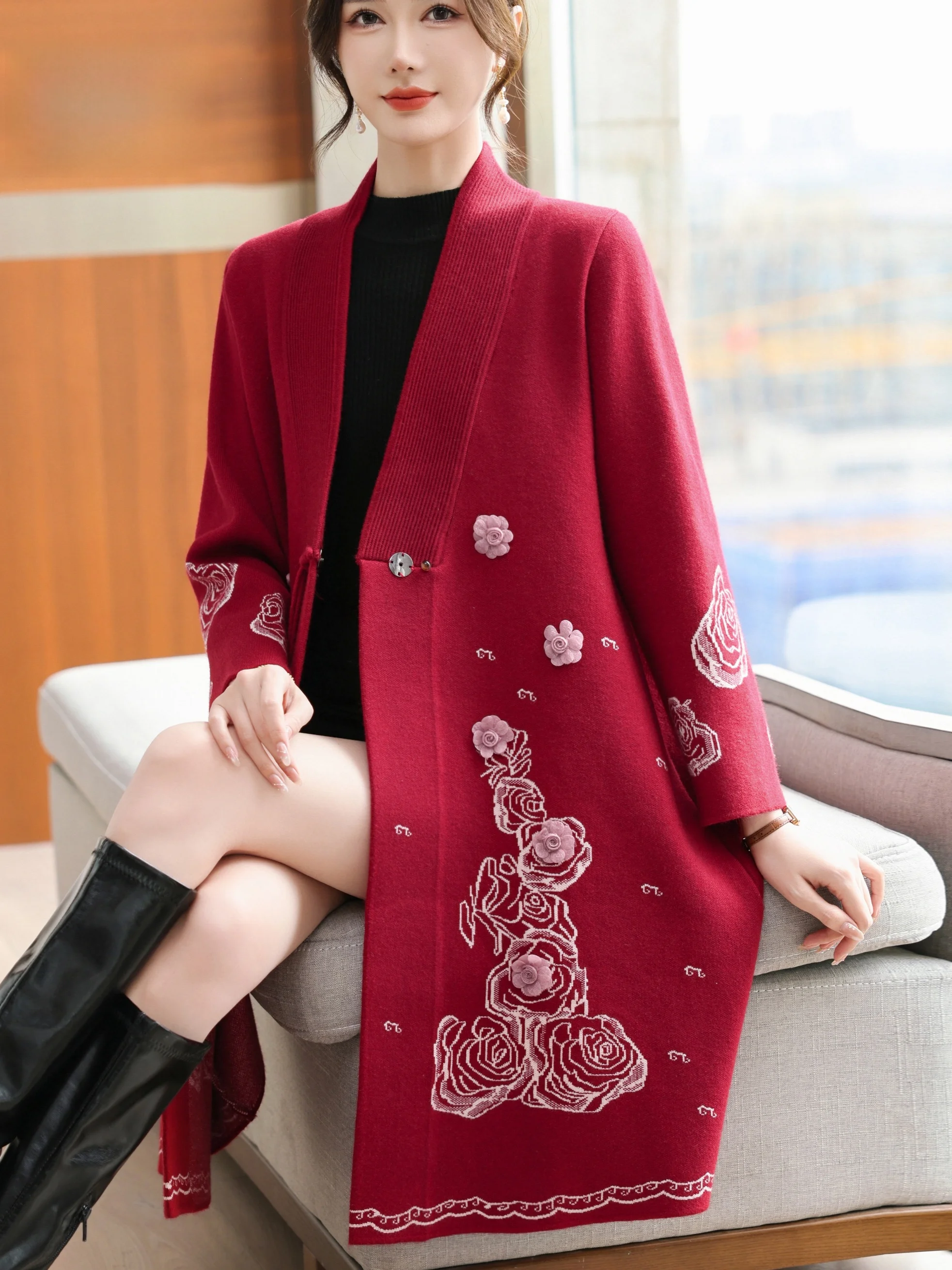 

Новый осенне-зимний открытый кардиган с вышивкой, свитер, пальто для женщин среднего возраста и ли, большое пальто Sli