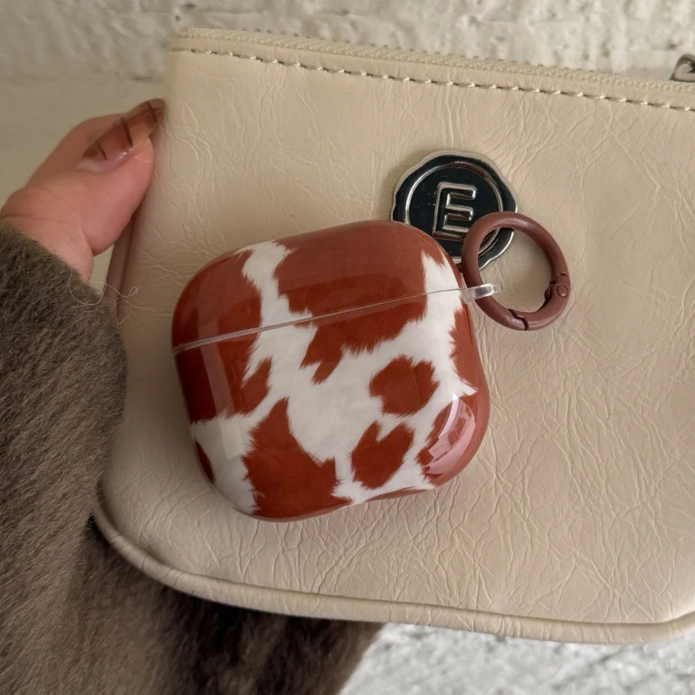 귀여운 갈색 소 텍스처 글로스 애플 에어팟 4 보호 케이스 에어팟 프로3 프로2 3세대 1 또는 2 소프트 이어폰 커버