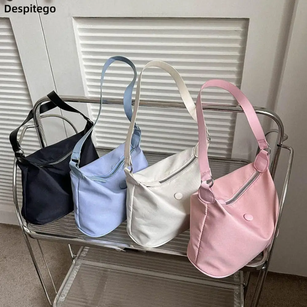 Women's Handbag Nylon Single Shoulder Bag Lightweight Casual and Versatile Fashion Underarm Bag Crossbody Bag