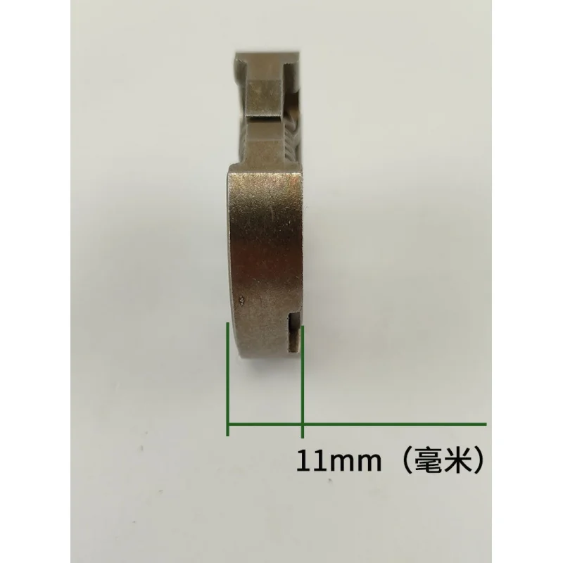 新品 2500 小型チェーンソー クラッチ テンショニング スイング ブロック アクセサリー