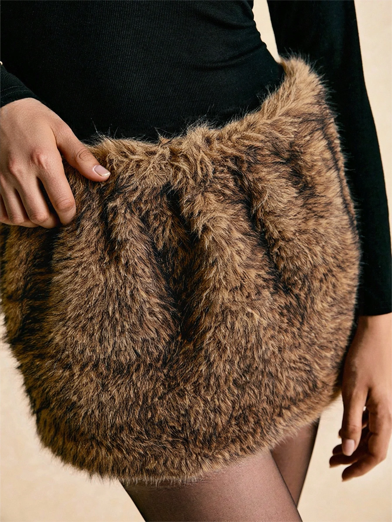 Winter Damen Kunstpelz Minirock mit hoher Taille, elastischem Bund, warm, flauschig, Plüsch, Party, Clubwear, Streetwear, kurzer Rock – Detail 5