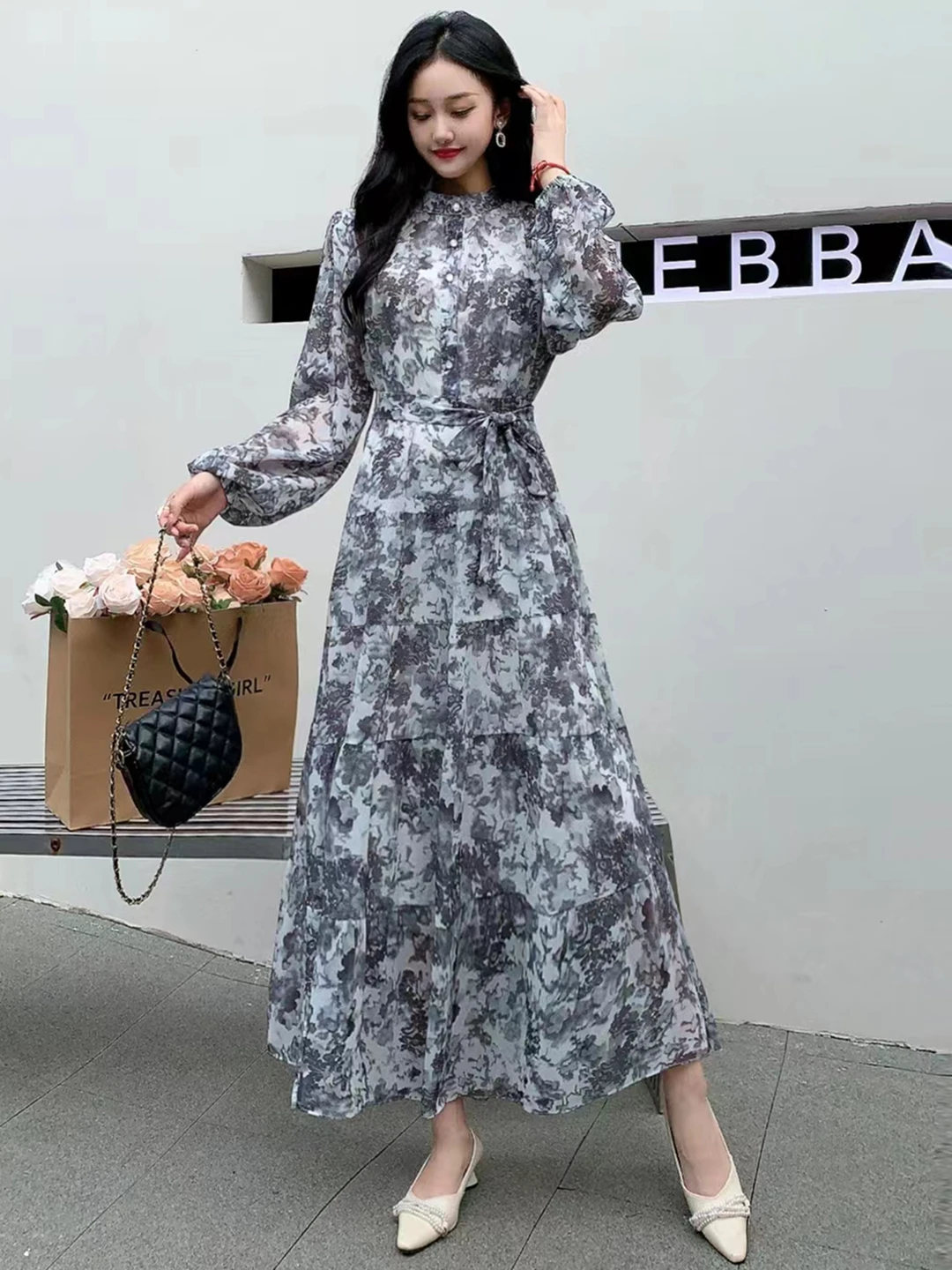 2024 New Spring Autumn Women Long Sleeve Bandage Slim Long Dress High Quality Fashion Floral Print Big Hem Chiffon Dress