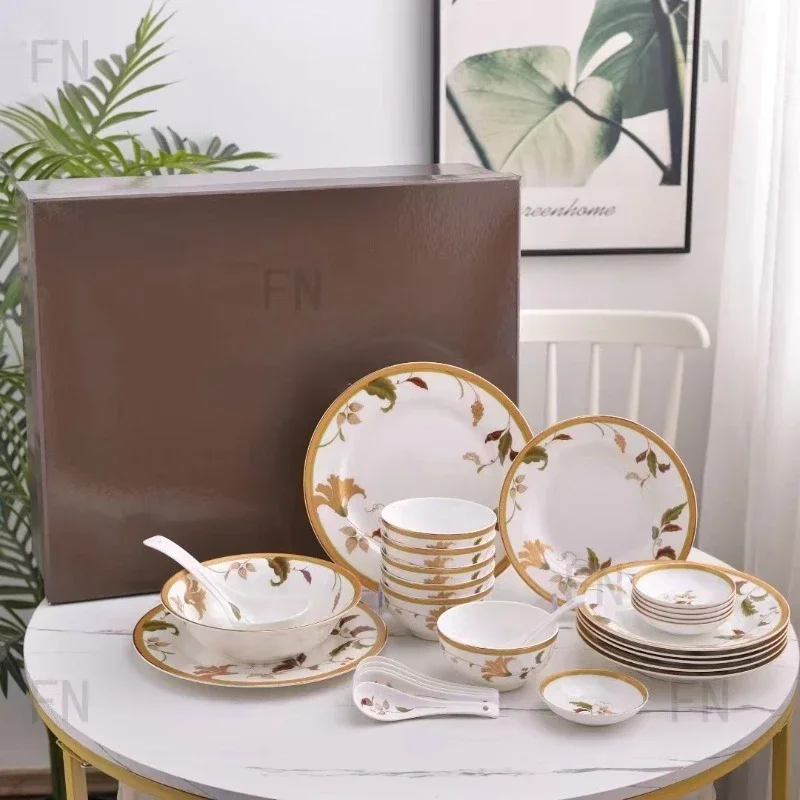 European High-end Ceramic Coffee Cups and Plates Exquisite Royal Gold Edged Mugs Household Breakfast Coffee Set Kitchen Utensils