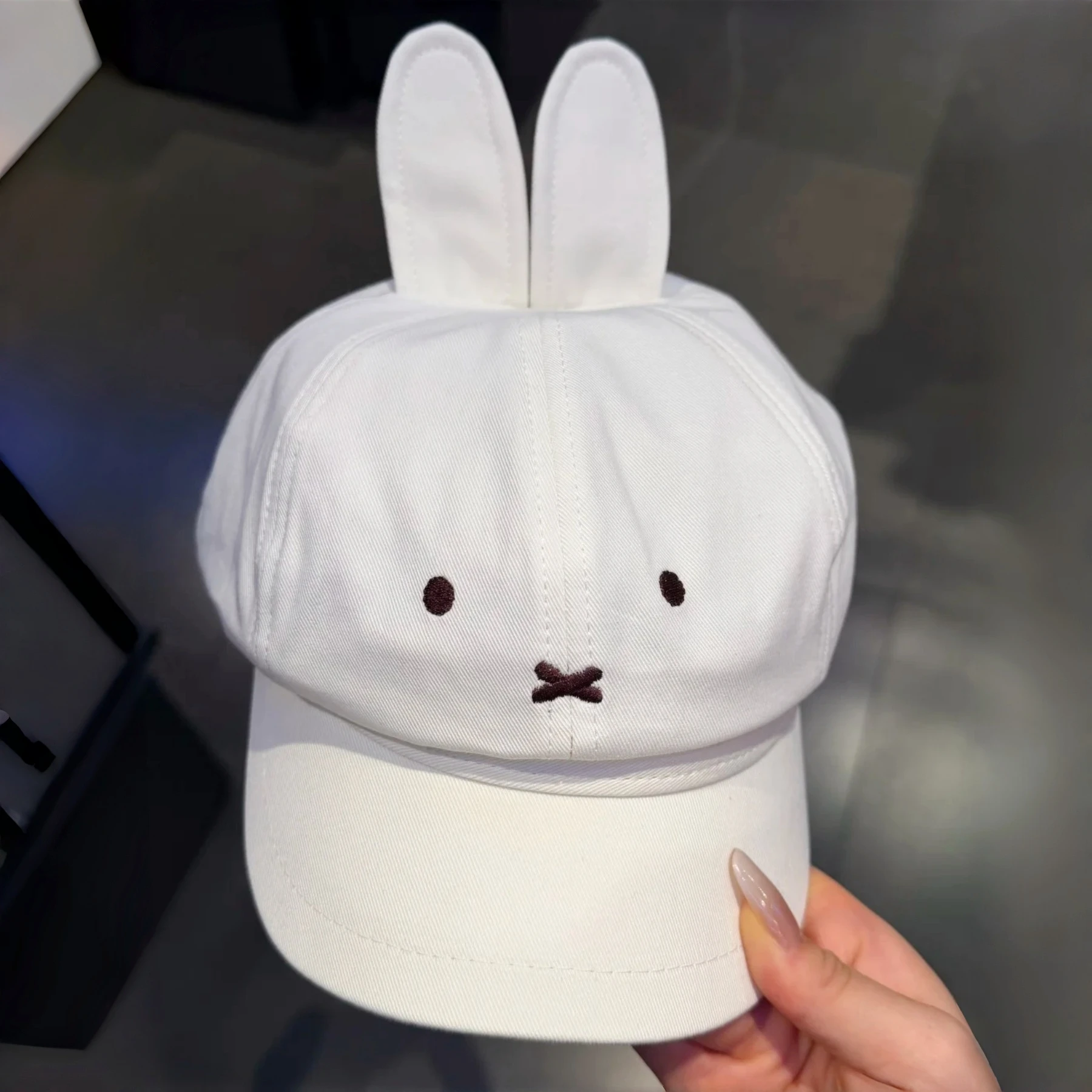귀여운 미피 Y2K 팔각형 캡 별 자수 3D 토끼 모양 - Embroidery Rabbit 리뷰 및 가격