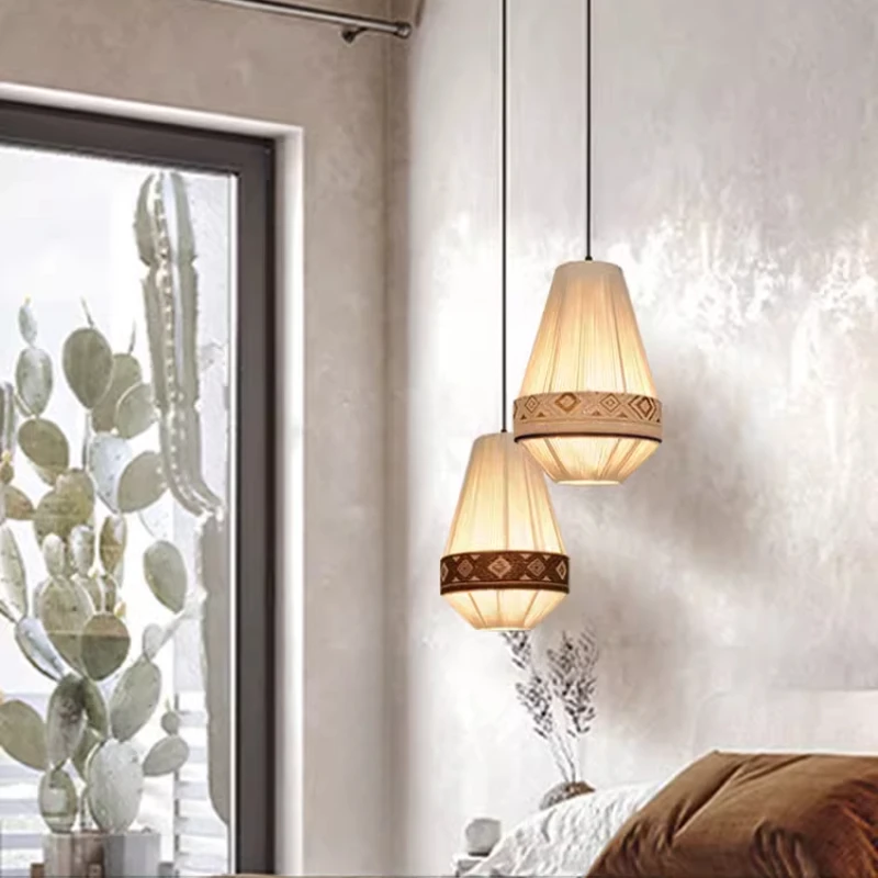 

Bohemian Fringe Pendant light Retro Tassels Hanging Lamp for Restaurant Bedroom Living room Hand-Woven Hemp Rope fabric lamp