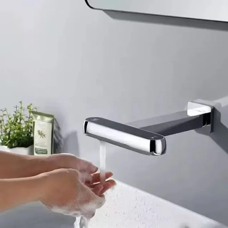 Rubinetto con sensore automatico con dispenser di sapone integrato Rubinetto per lavabo 2 in 1