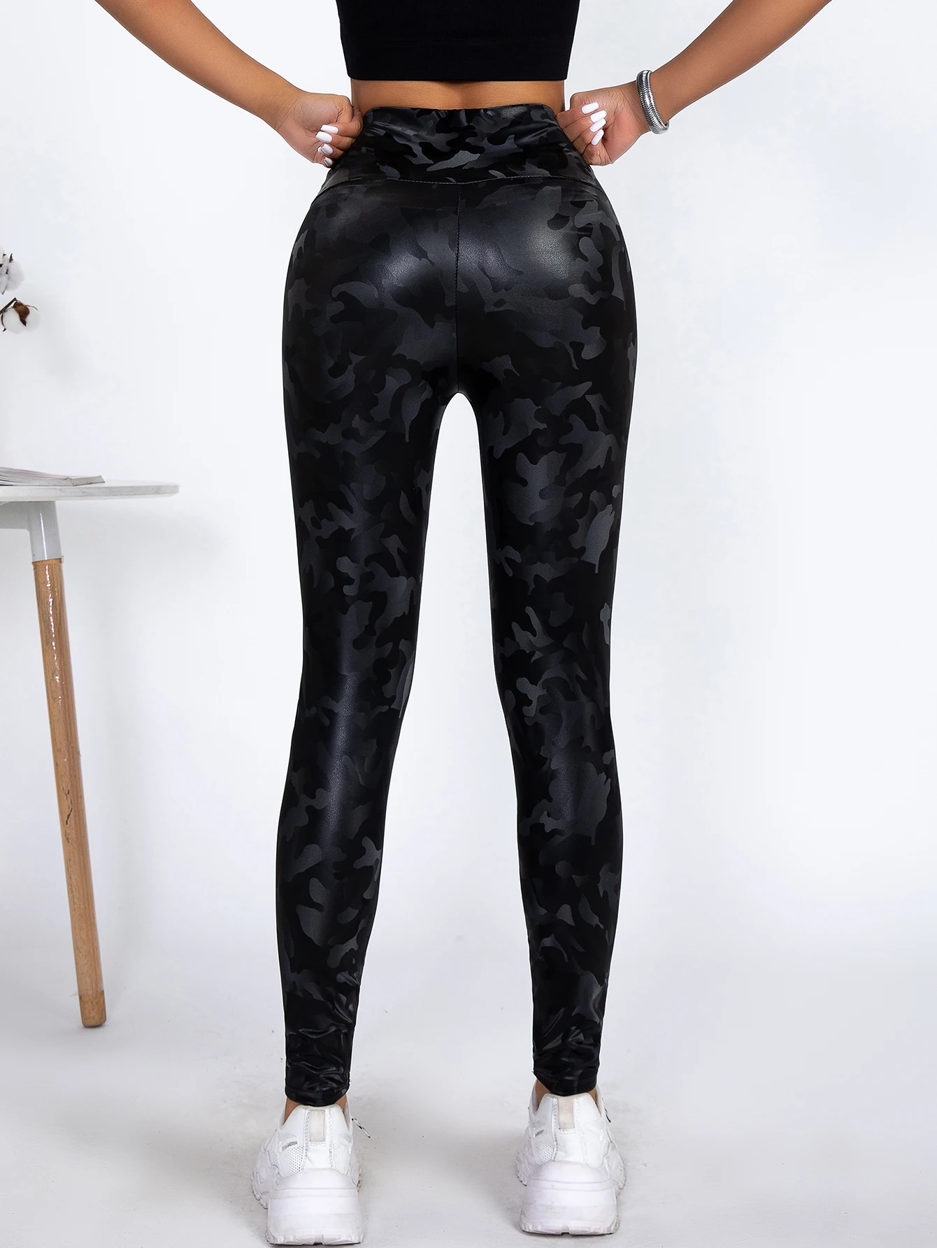 New High-waisted Skinny Leather Pants Women Europe And The United States Elastic Large Size Casual Camouflage Leggings Women