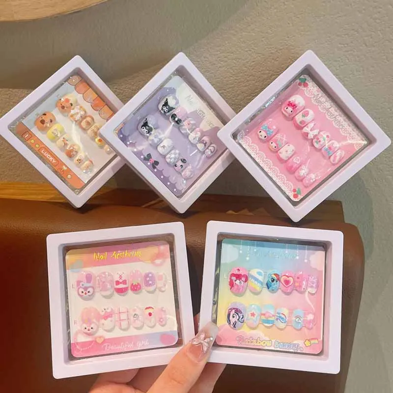12 pièces Sanrio enfant mode mignon dessin animé Kuromi Hello Kitty presse sur ongles autocollants bébé faux ongles filles cadeau filles ongles conseils
