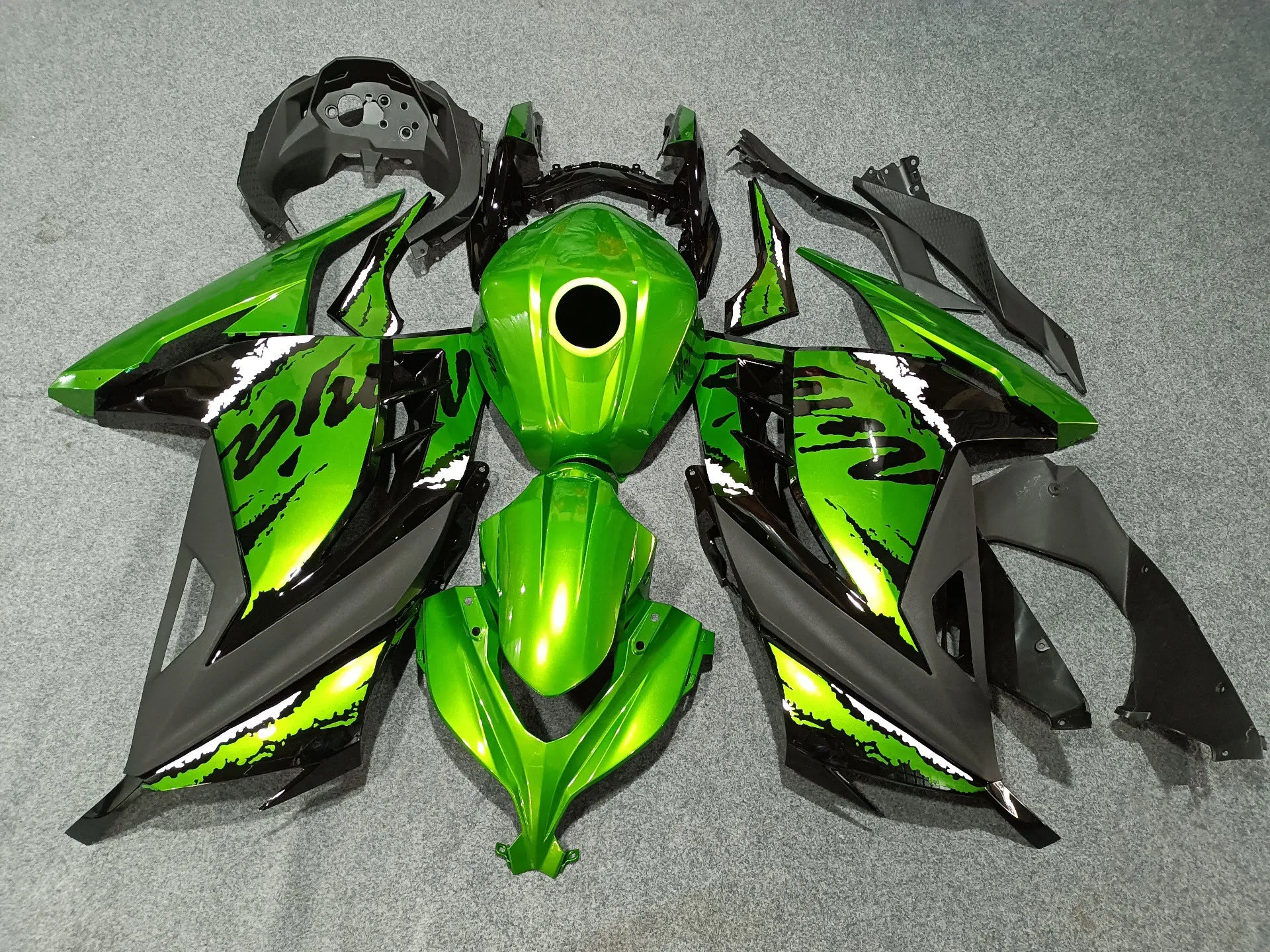 Fairings kit fit For ninja 300 ninja300 2013 2014 2015 2016 2017 EX300 ZX300R Motorcycle Accessories ABS Plastic Housing