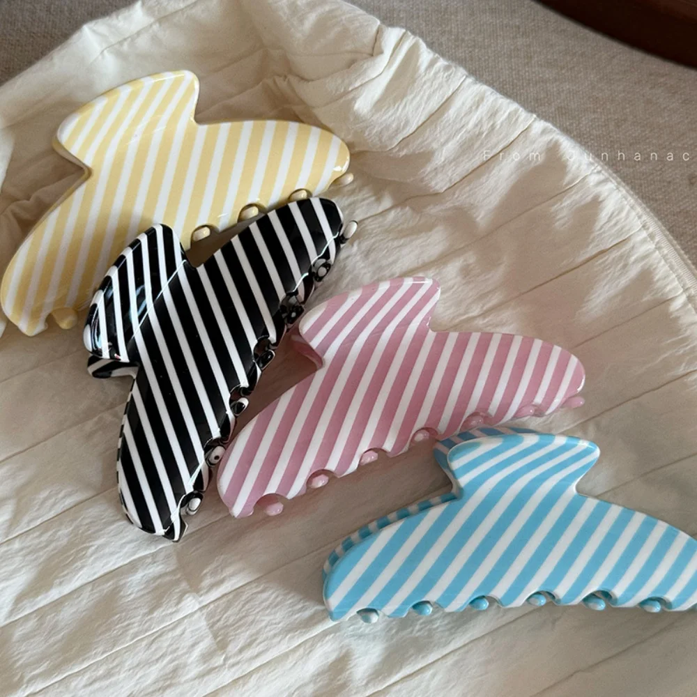 

Personalized Korean Style Striped Hair Claw Large Geometry Acetate Claw Clip Crab Clip Headwear Acetic Acid Shark Clip Girls