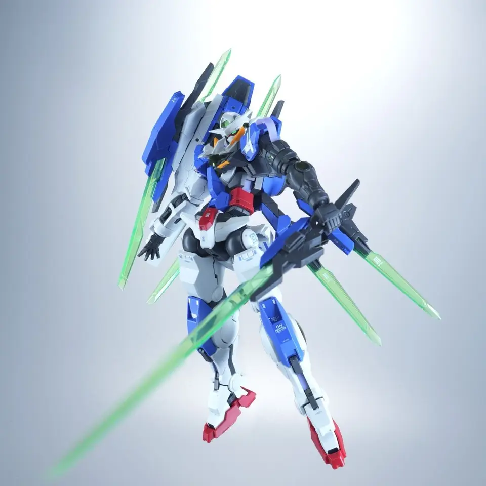 新製品】GBCモデル HG 1/144 GN-001 REIV エクシアリペア4 GBC R4