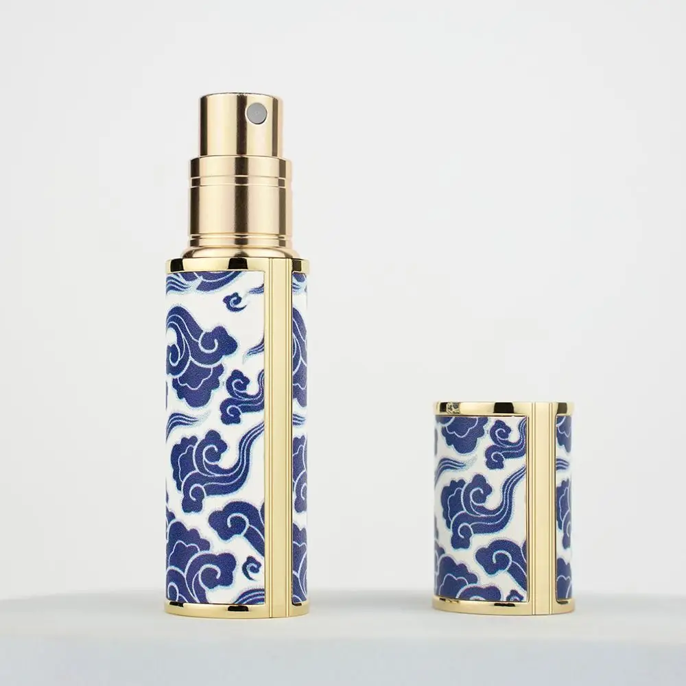

Bottom Filled Leather Mist Spray Bottle Tight Sealing Refillable Portable Empty Sprayer PU Leather Ultral Fine Mist