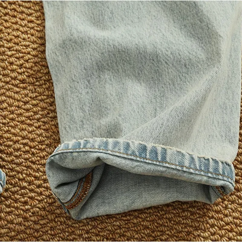 Celana Denim Bay Wash Retro Biru Muda Tren High Street Pria Tren Jeans Vintage Musim Panas Baru Robek