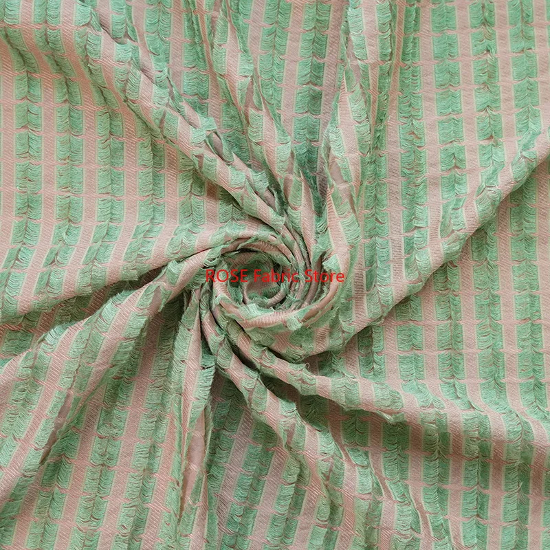 Różowo-zielona tkanina w kratę z frędzlami i frędzlami do haftu na bluzkę, spódnicę, wiosenną sukienkę, cheongsam, zasłonę, sukienkę imprezową,