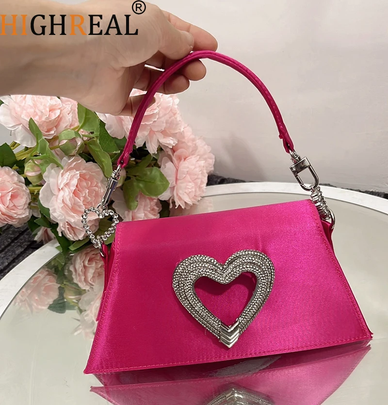 Rhinestone Heart Shaped Satin Handbags Women Fashion Boutique Chic Bling Crystal Trapezoid Evening Clutch Purses Wedding Party