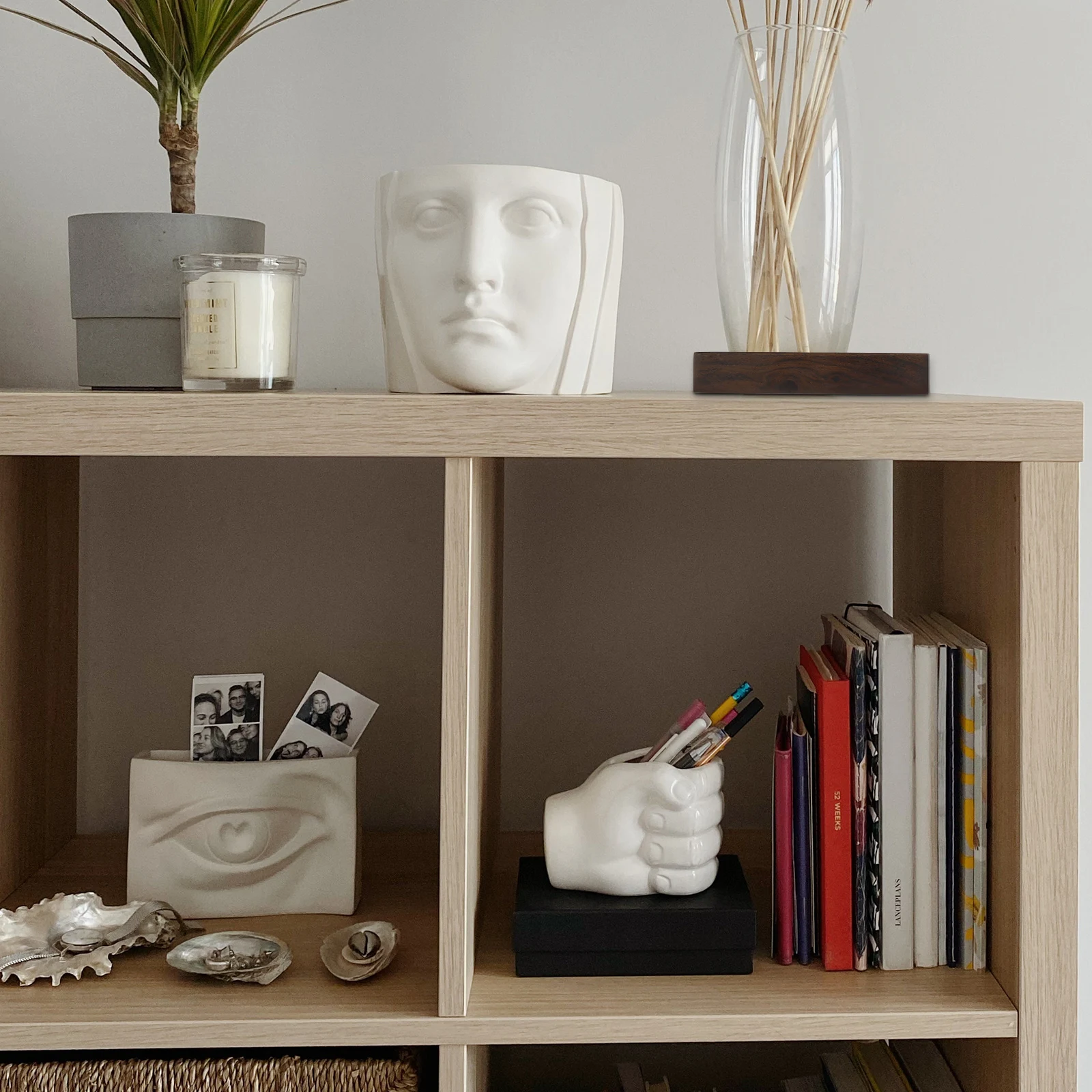 

2Pcs Chinese Calligraphy Wood Letterweights Unique Design Lightweight Portable Home Office Paperweight Small Wood Art