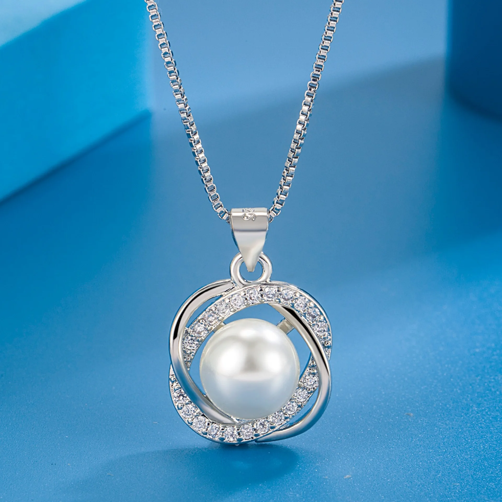 Top Quality Silver 925 Sterling Chain Necklace For Lady Party Accessories Classic Pearl Zircon Rotary Windmill Pendant Necklace