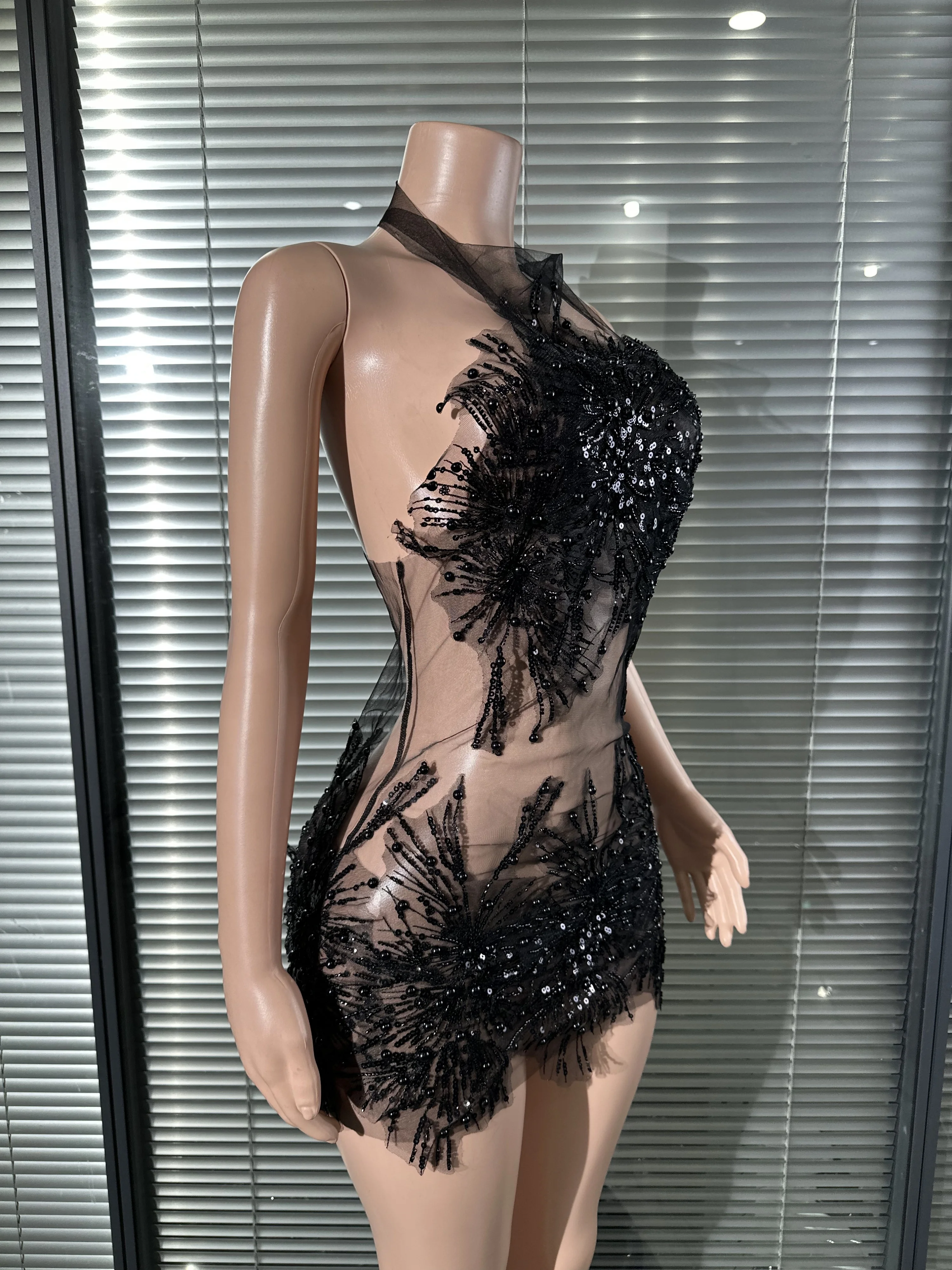 Sexy glamoureuze pure transparante parel pailletten halslijn open rug mini-jurk zanger bar nachtclub podiumvoorstelling kleding