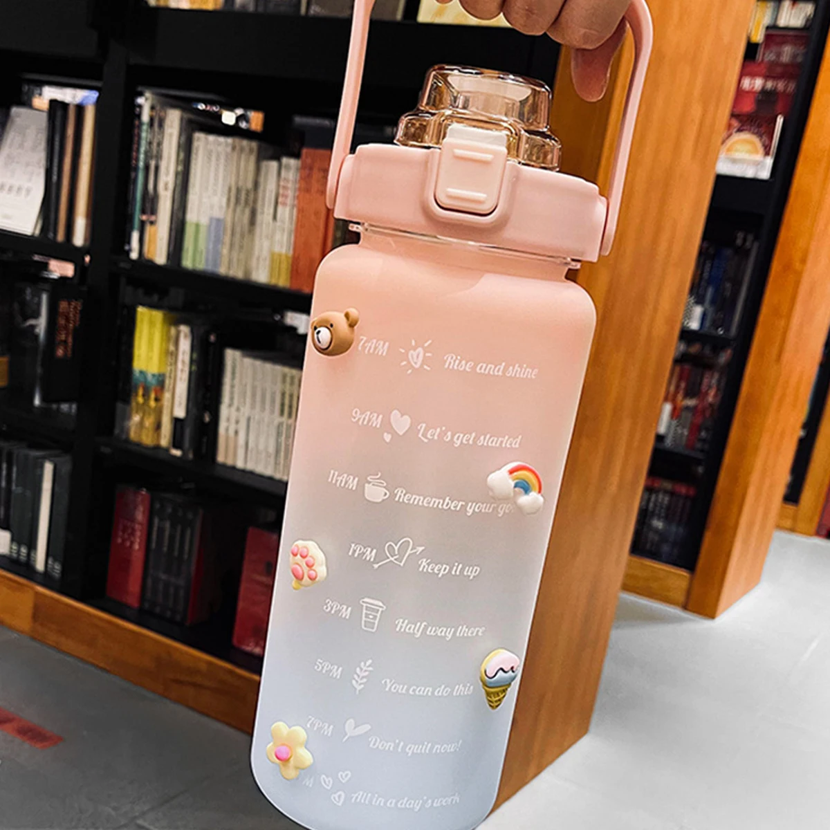 

1pc 2 Liter Water Bottle with Straw Female Girls Large Portable Travel Bottles Sports Fitness Cup Cold Water with Time Scale