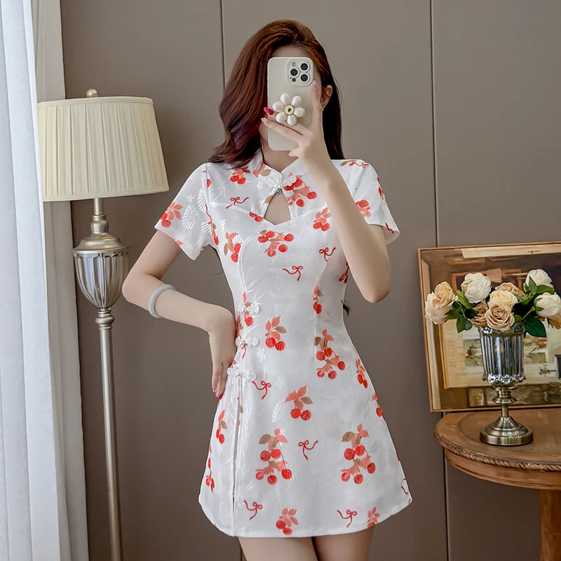 Red Flower Print Frog Button New Chinese Cheongsam Dress and Shorts Set for Women Sexy Cutout Petite Fashion Two-Piece Set