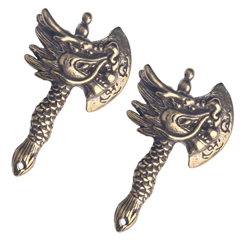 

Brass Axe Shape Keychain Pendants Retro Style Decorative Necklace DIY Key Ring naments Compact Size Jewelry Accessories
