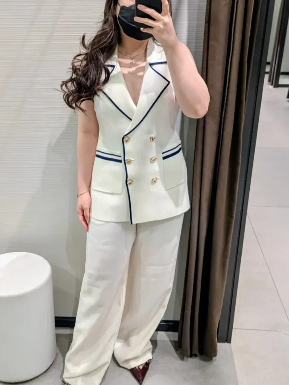 

Elegant knitted V-neck vest for women new season long-sleeved knitted vest fashionable casual office commuter jacket new arrival