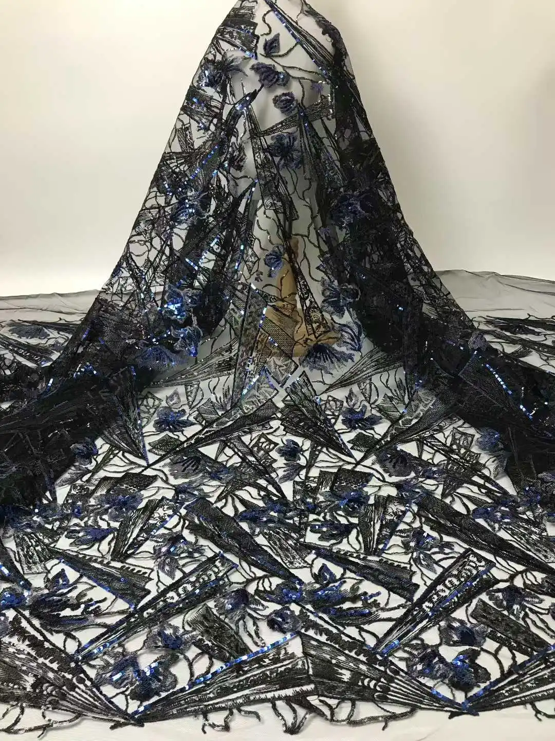 아프리카 나이지리아 비즈 프랑스 메쉬 레이스 스팽글 고품질 2025 자수 레이스 스팽글 레이스 웨딩 드레스 여성용