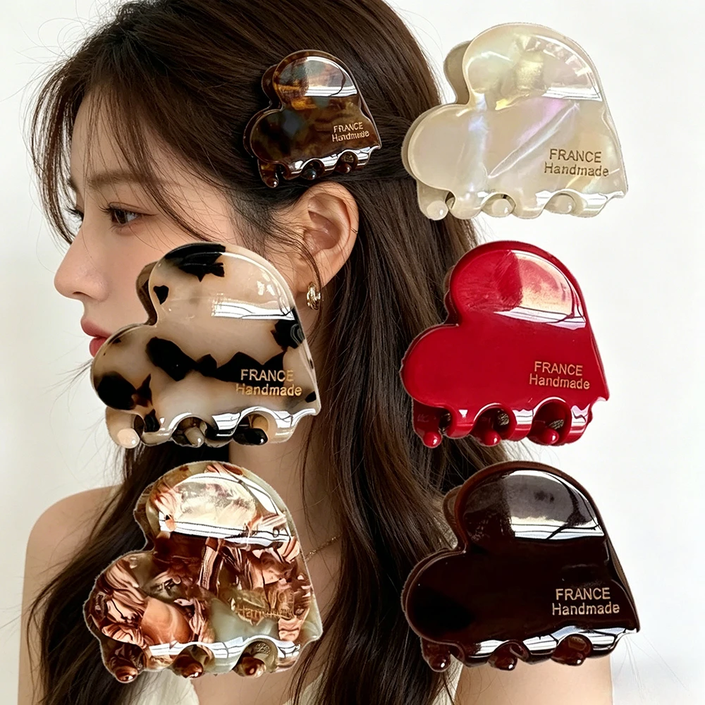 

3.5cm Small Heart Shaped Hair Claw, Cute Acetate Mini Hair Crab Clips Fashion Hair Accessories for Women Girls Daily Use
