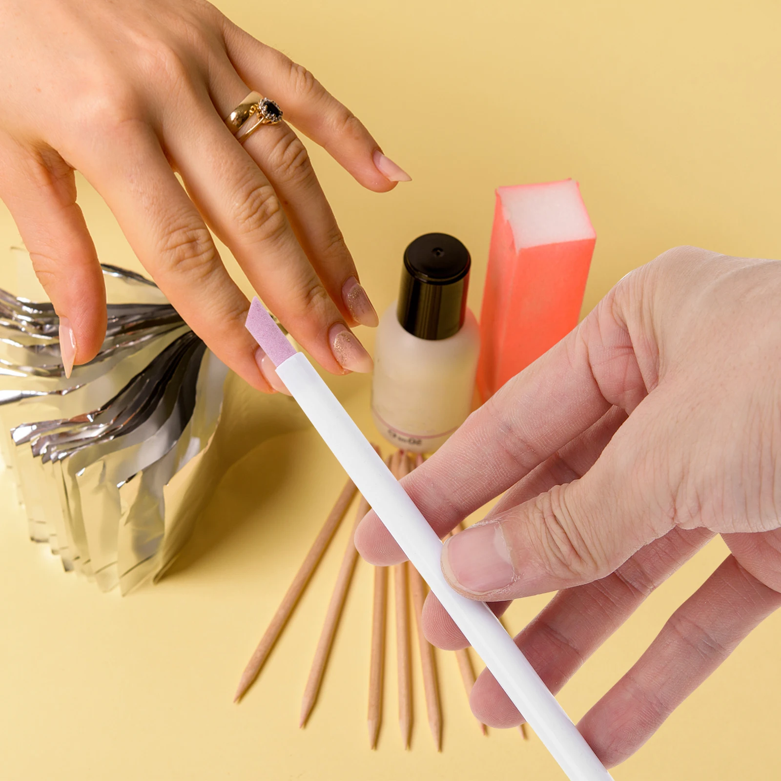 5pcs ปากกาแกะสลักเล็บพลาสติกทนทานวัสดุเล็บเครื่องมือแบบพกพา Dead Skin Remover เล็บ Cuticle