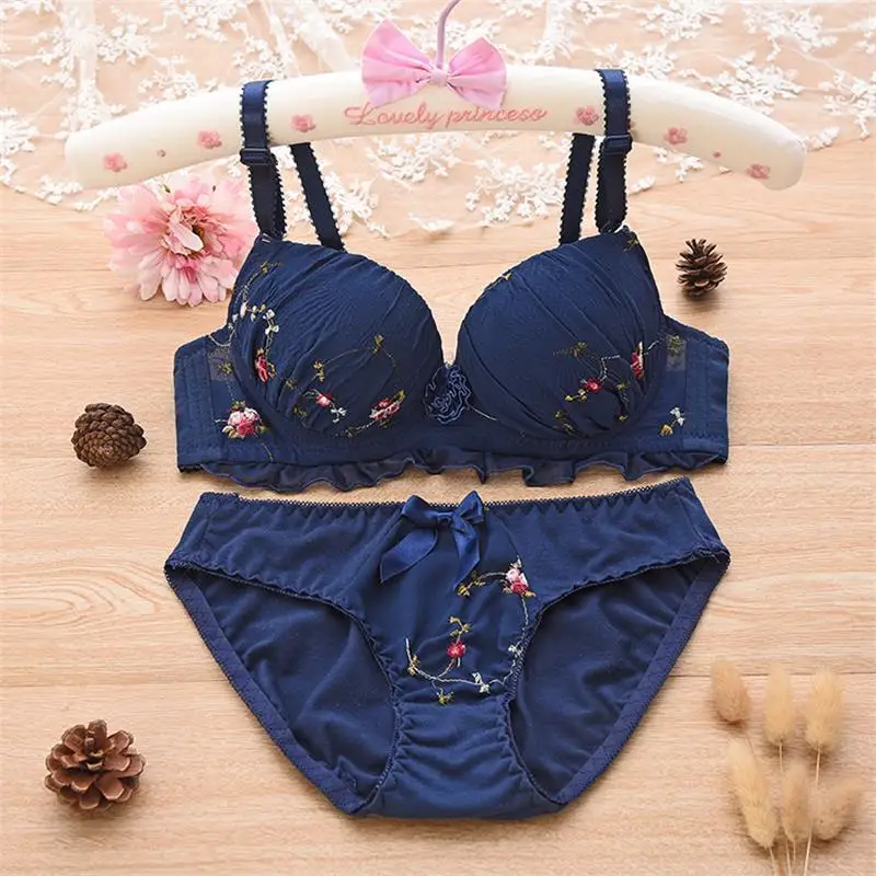 Ladies fashion Bra Set Big Push Up underwear 2 pieces with underwire sexy big Bra briefs Set 5 Colors Top Sets for Young girls