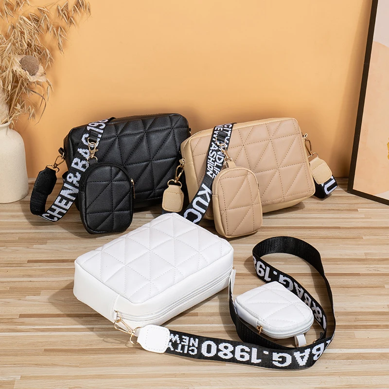 New Solid Color Diamond Plaid Son And Mother Fashion Shoulder Bag Trendy Letter Wide Shoulder Strap Crossbody Small Square Bag