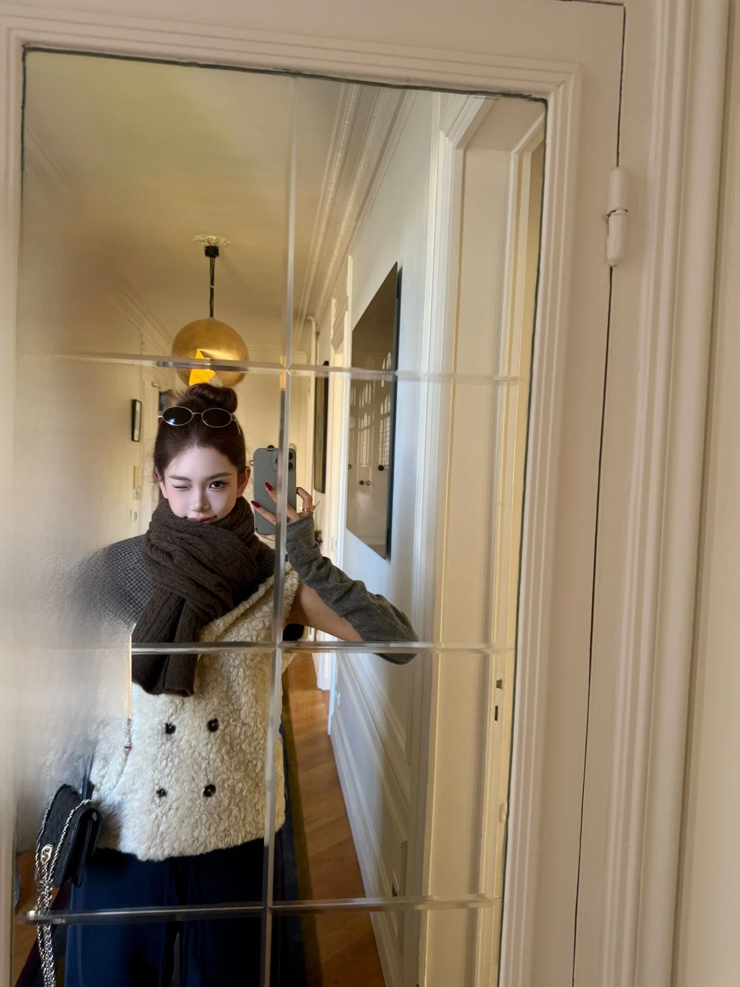 

Жилет женский зимний Yangzifan из 30% шерсти, двусторонний, с капюшоном и мехом, без рукавов, в клетку, сохраняющий тепло