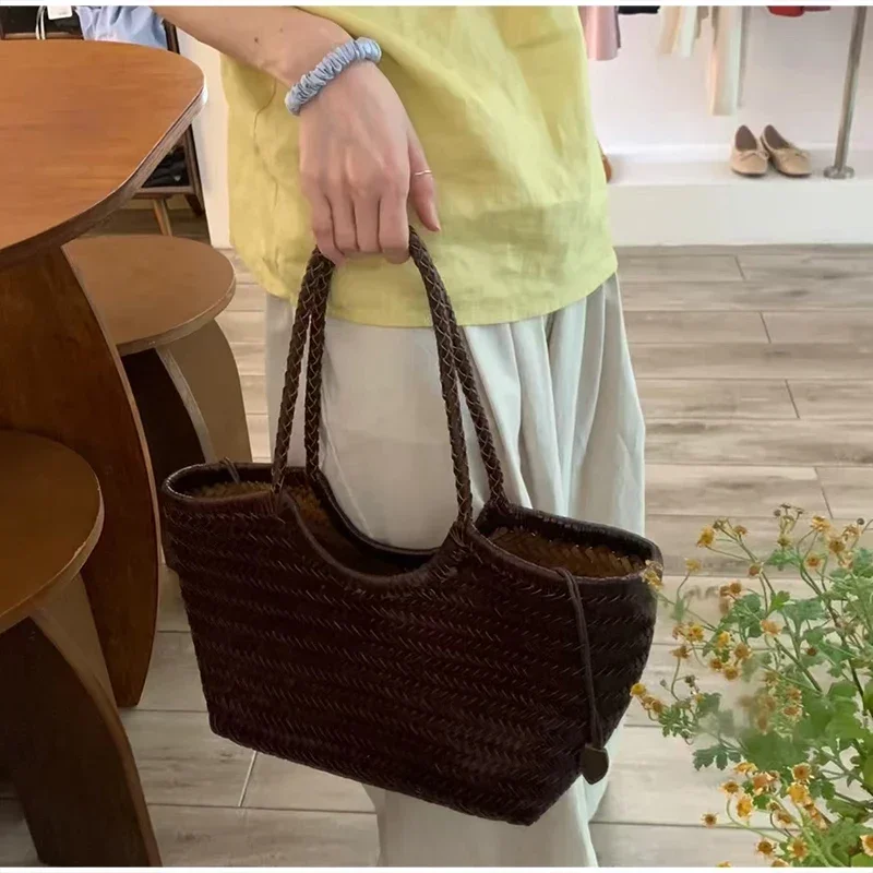 Rattan-Geflecht-Shopper-Korb-Tragetasche für Damen, französische Vintage-Handgewebte Schultertasche, große Strand- und Urlaubshandtasche – Detail 7
