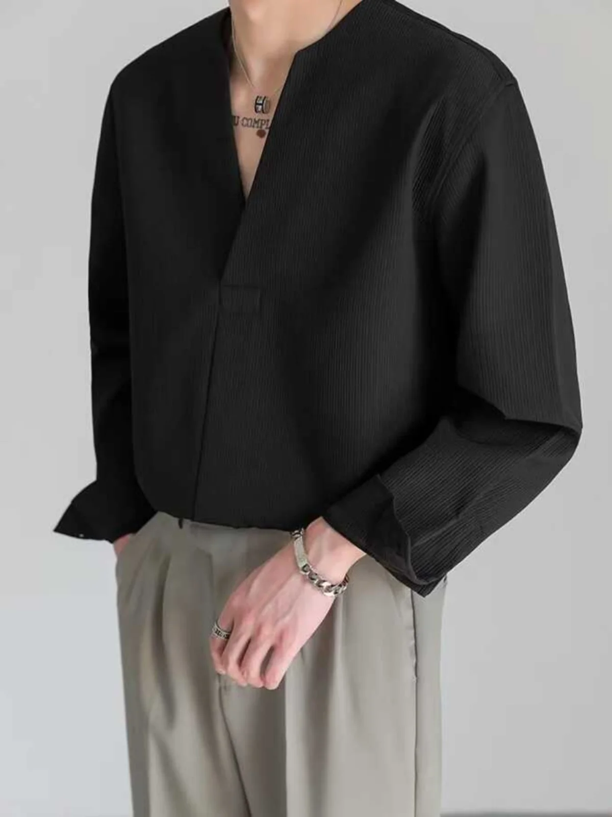 Men's Loose Long Sleeve Pure Color V-Neck Shirt Trendy Spring Autumn Korean Version Casual Fashionable Top
