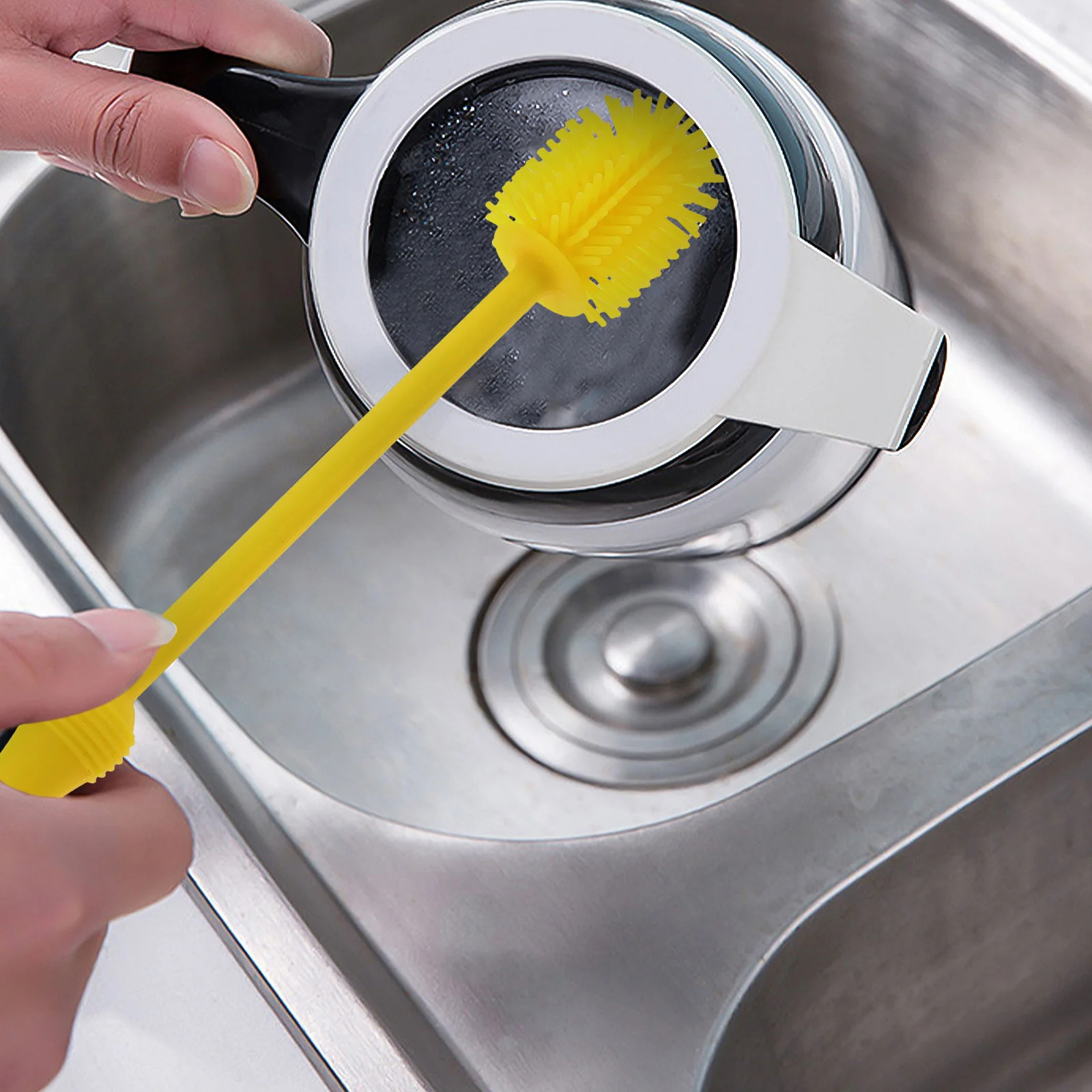 

2Pcs Long Handle Bottle Washer Soft Bristles Hangable Design for Baby Bottles Cups Food Jars Sanitary Clean Water Bottle Brush